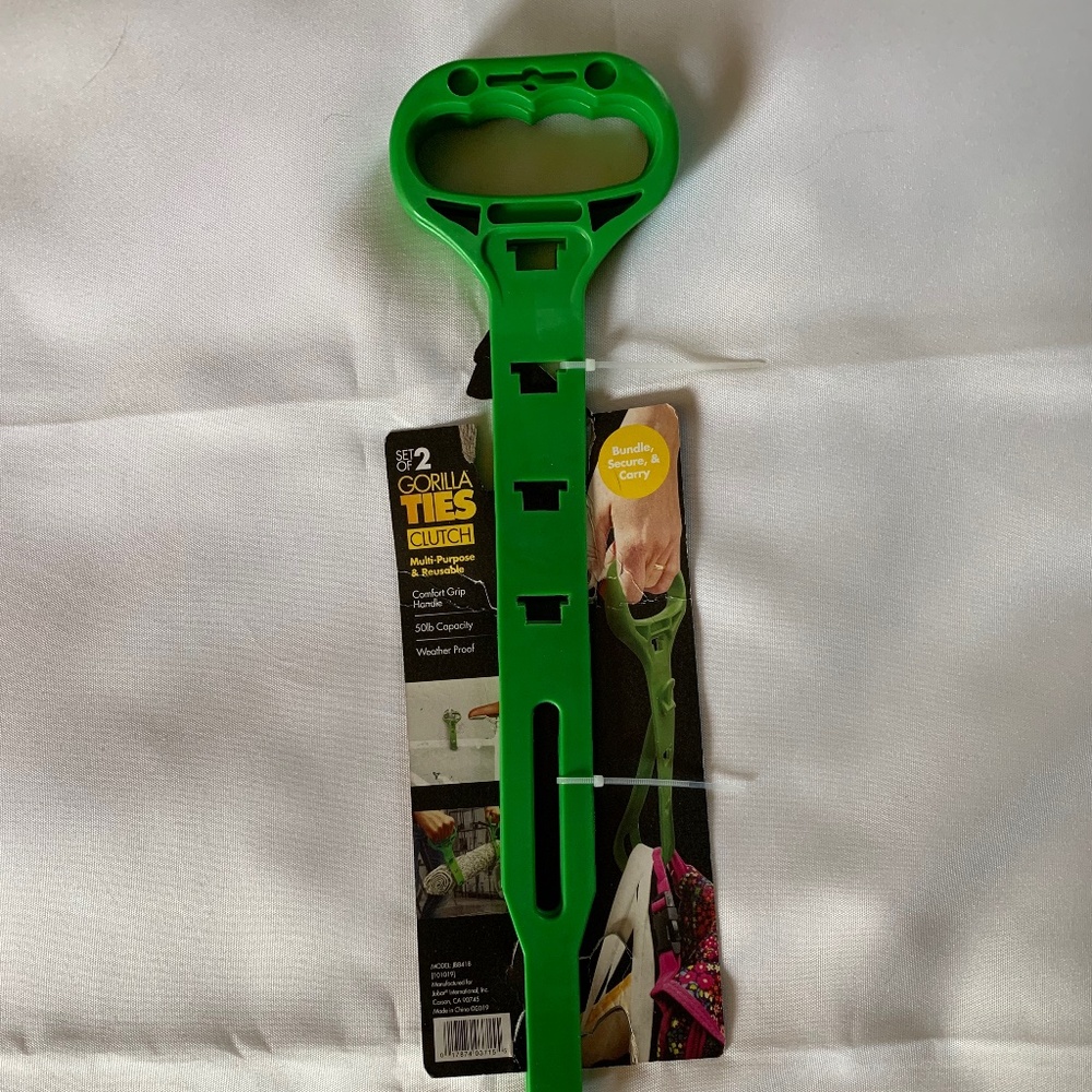 NIP!  Gorilla Tie Clutch!  Set of 2!